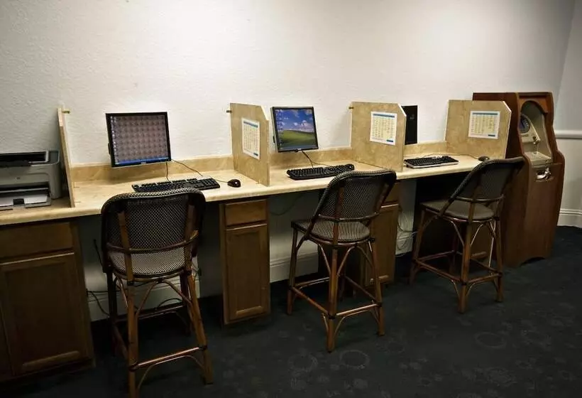 Курорт Club Wyndham Santa Barbara