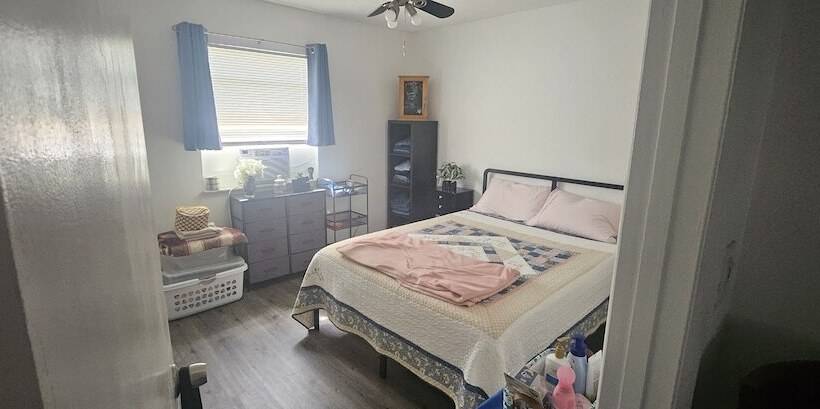 Motel Sebastian Gardens Inn & Suites