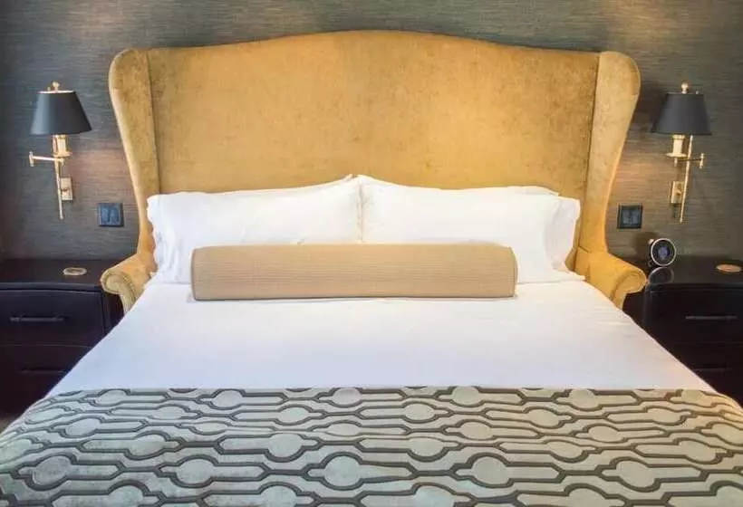 Hotelli Edwards House