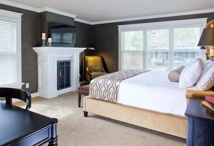 Hotelli Edwards House