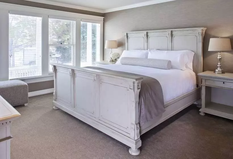 Hotelli Edwards House