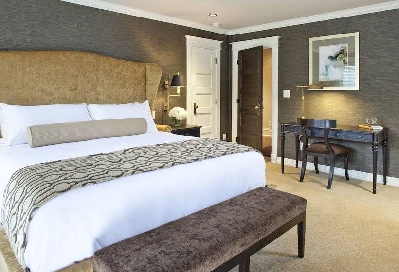 هتل Edwards House