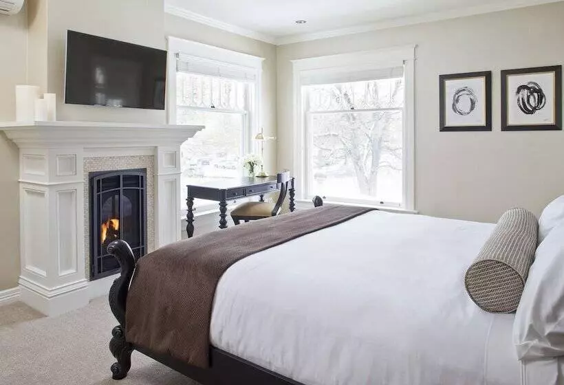 Hotelli Edwards House