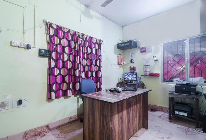 هتل Oyo 61796 Shanti Bhavan