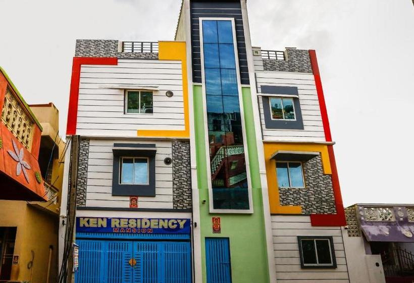 Hotelli Oyo 62405 Ken Residency