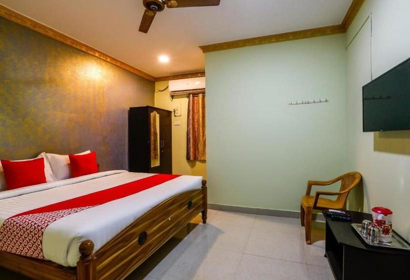 Hotelli Oyo 62405 Ken Residency