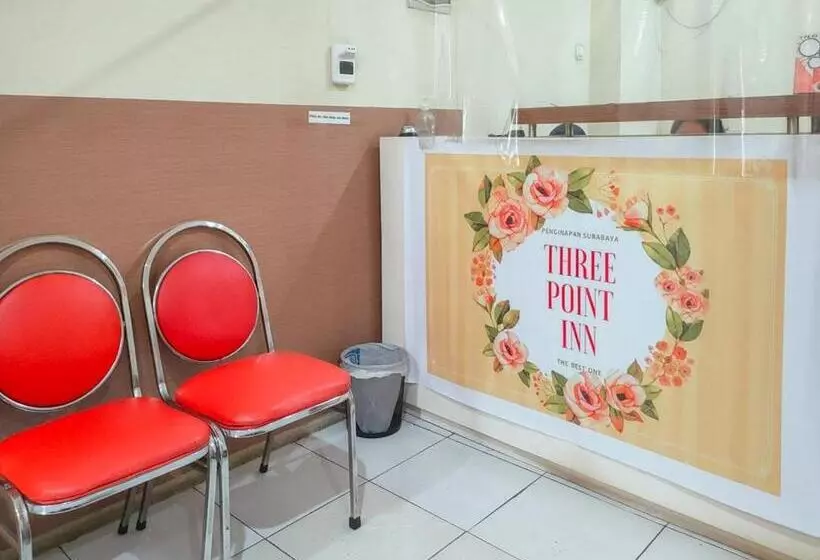 ホテル Reddoorz Near Bg Junction Surabaya