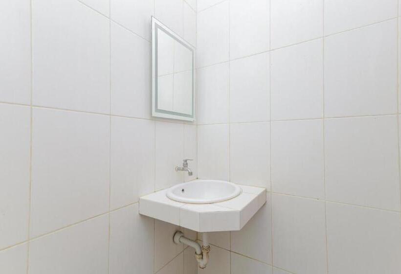 בית מלון כפרי Reddoorz Near Bg Junction Surabaya