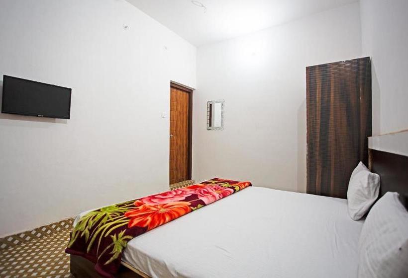 ホテル Spot On 41585 Green Pine