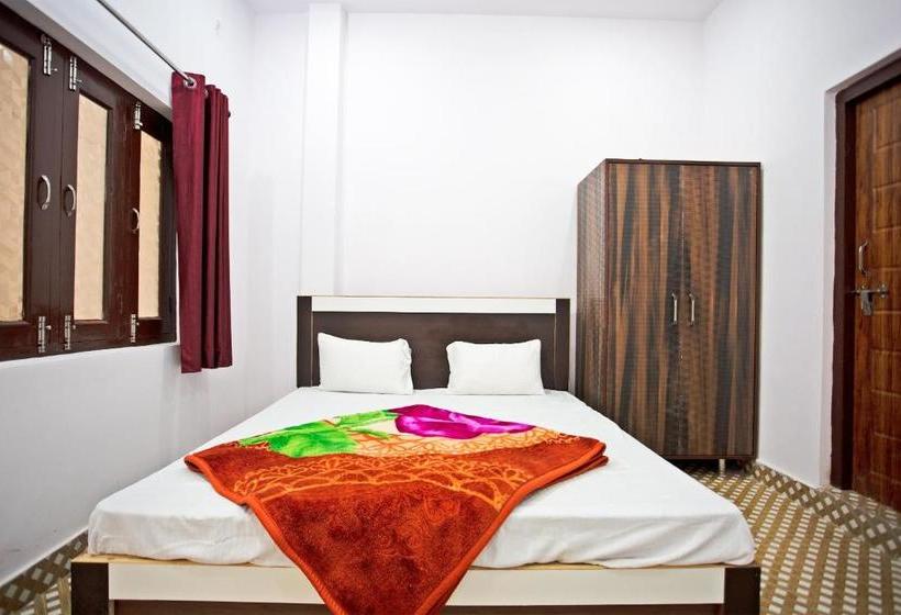 ホテル Spot On 41585 Green Pine