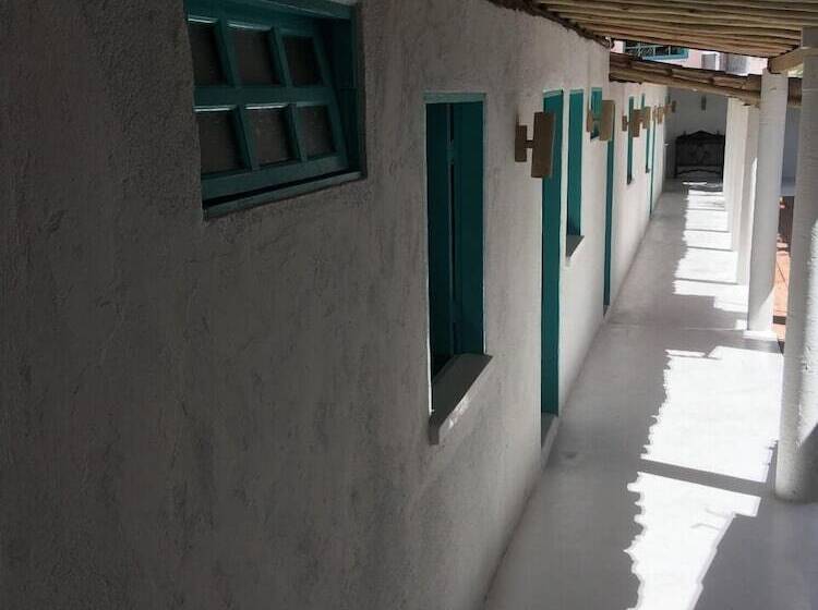 پانسیون Anbê Hospedaria