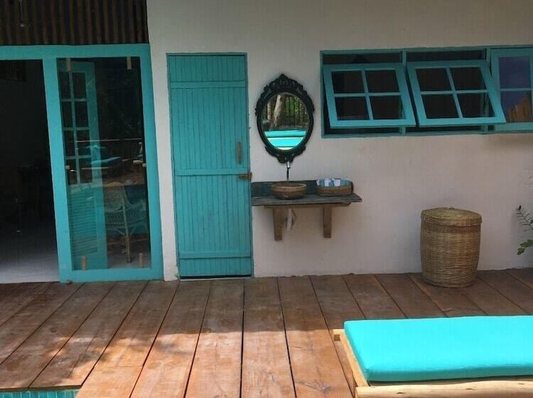 پانسیون Anbê Hospedaria