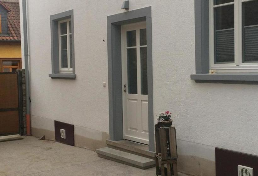 بنسيون Ferienwohnung Ingrid Fröhlich