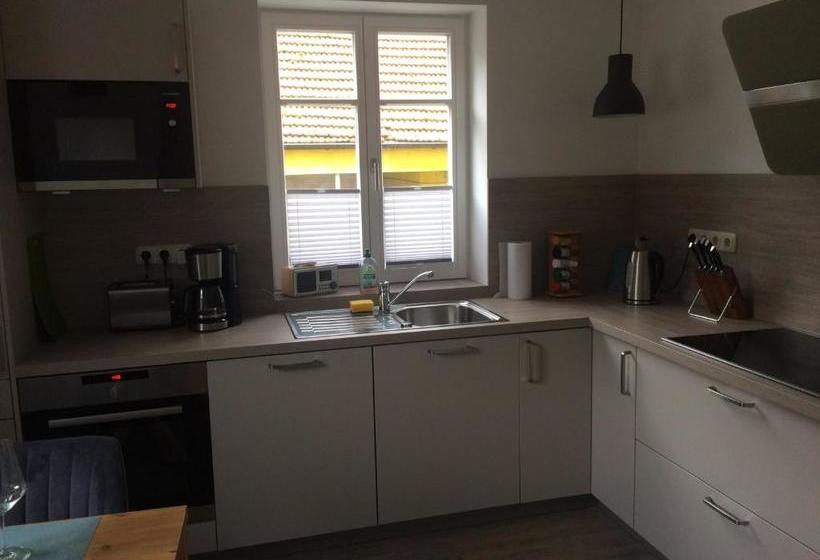 بنسيون Ferienwohnung Ingrid Fröhlich