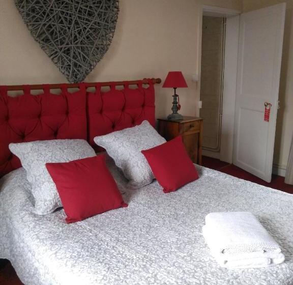 مبيت وإفطار Les Chambres D Hôtes Le Val D Honfleur