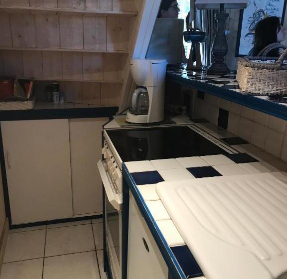 مبيت وإفطار Les Chambres D Hôtes Le Val D Honfleur