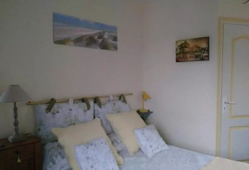ベッドアンドブレックファースト Les Chambres D Hôtes Le Val D Honfleur