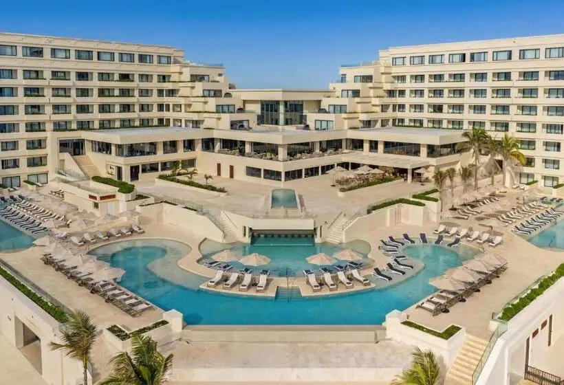 Secrets Mirabel Cancún Resort & Spa