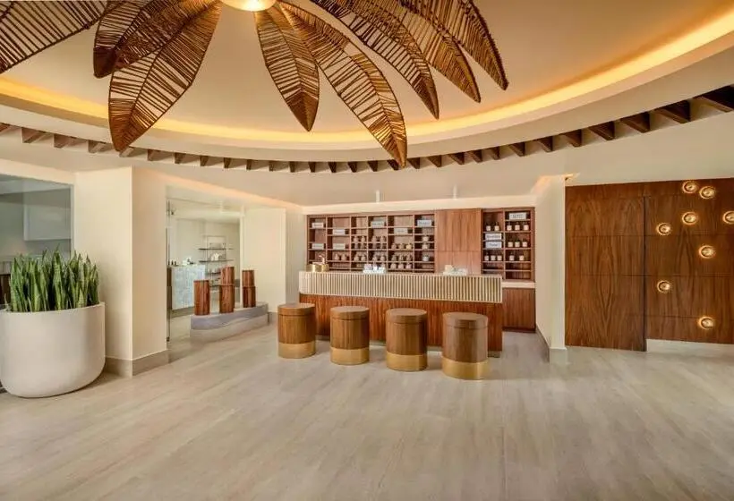 Secrets Mirabel Cancún Resort & Spa