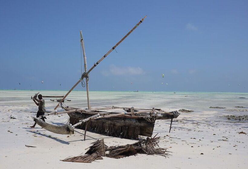 פנסיון Yellow Card Apartment & Bungalow