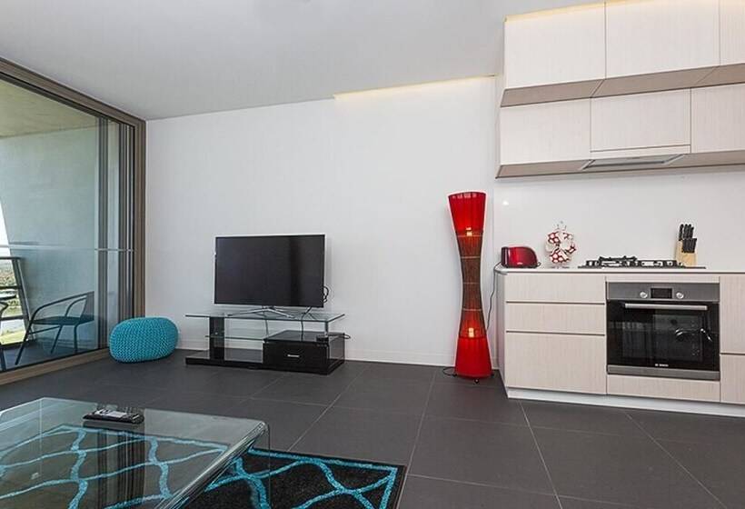 Accommodate Canberra   Nishi