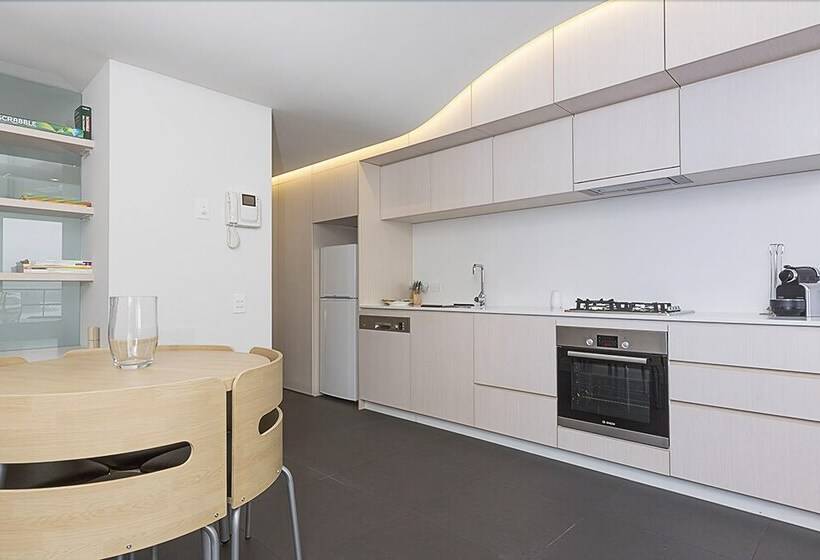 Accommodate Canberra   Nishi