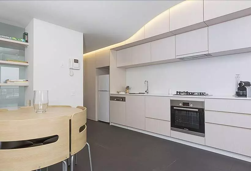 Accommodate Canberra   Nishi