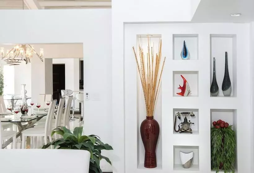 Paradiso By Island Properties Online