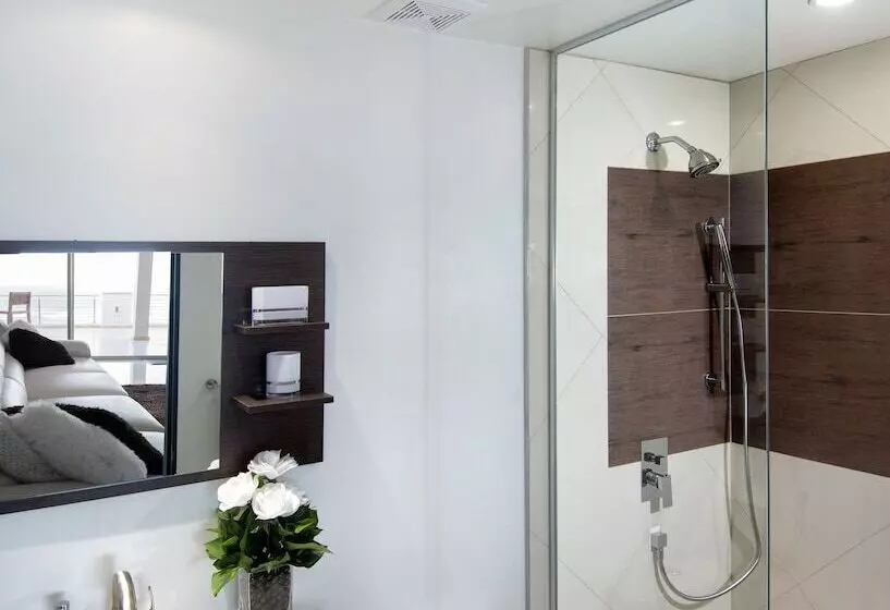 Paradiso By Island Properties Online