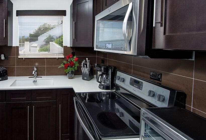 Paradiso By Island Properties Online