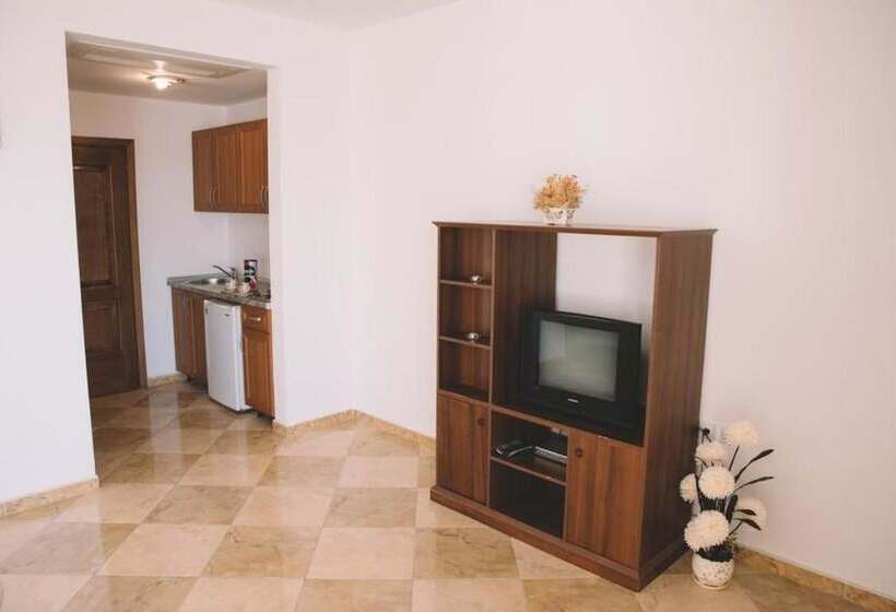 پانسیون Panorama Apartments & Rooms