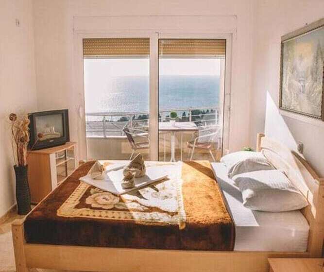 پانسیون Panorama Apartments & Rooms