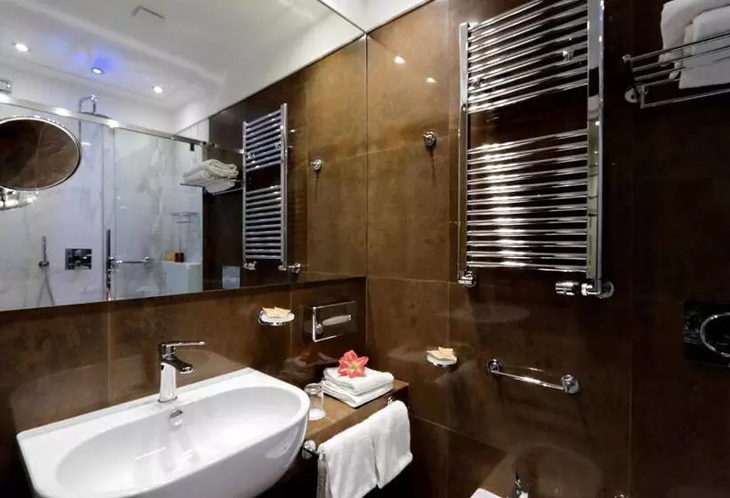 تختخواب و صبحانه Piazza Venezia Grand Suite
