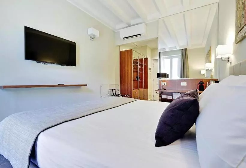 تختخواب و صبحانه Piazza Venezia Grand Suite