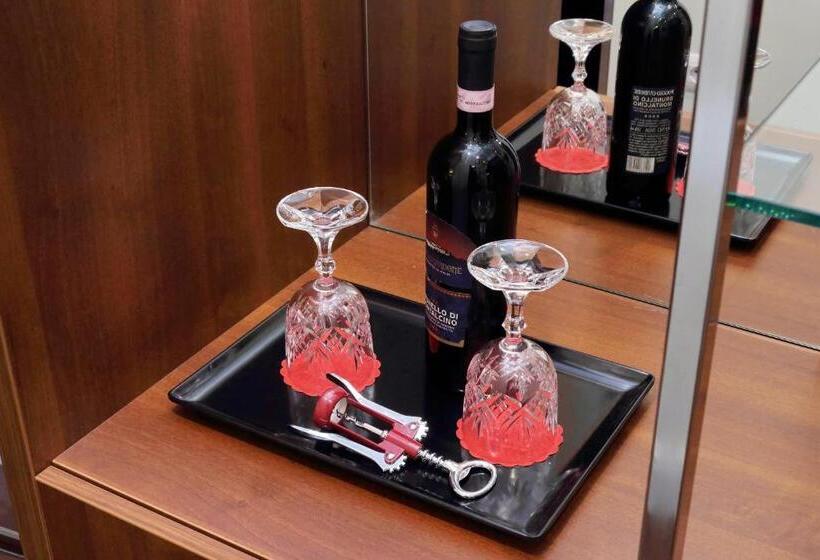 تختخواب و صبحانه Piazza Venezia Grand Suite