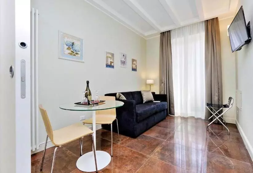 تختخواب و صبحانه Piazza Venezia Grand Suite