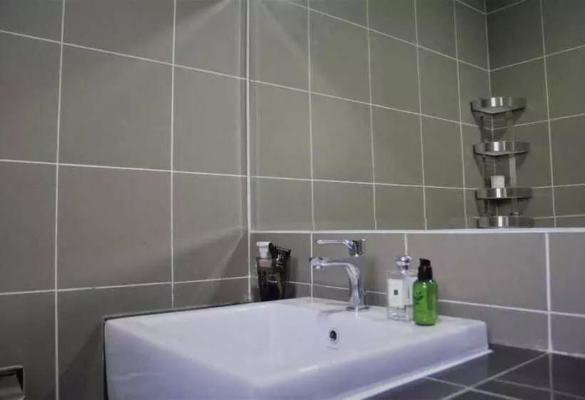 ペンション Rail Suite Aeropod