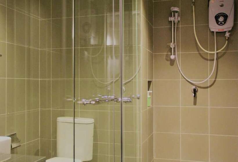 Pensão Rail Suite Aeropod