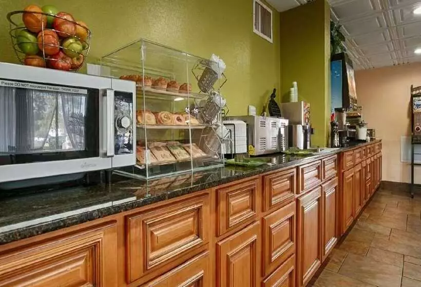 ホテル Baymont By Wyndham Goodlettsville Nashville