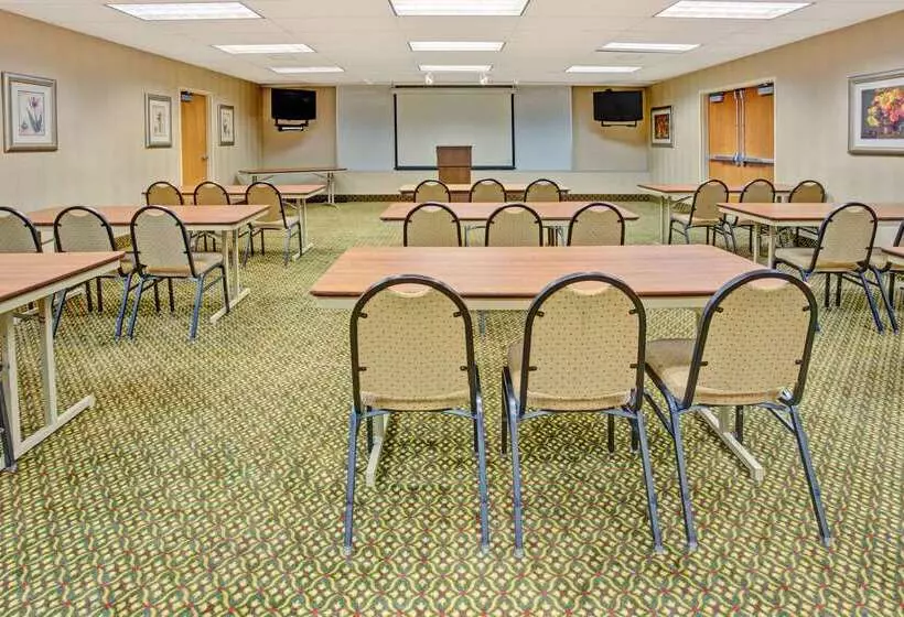 酒店 Baymont By Wyndham Indianapolis West