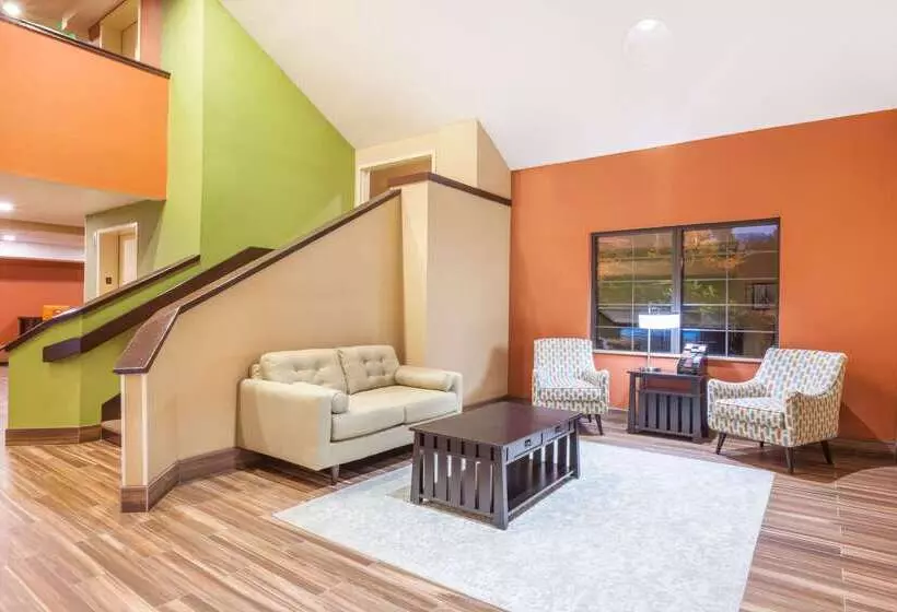 هتل Baymont By Wyndham Newark At University Of Delaware