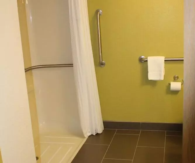 هتل Baymont By Wyndham Newark At University Of Delaware