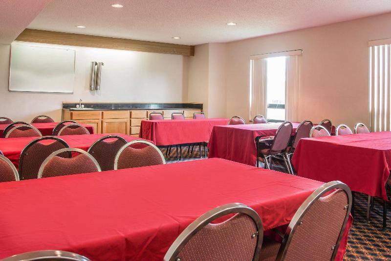 酒店 Days Inn By Wyndham Flint/bishop International Airport