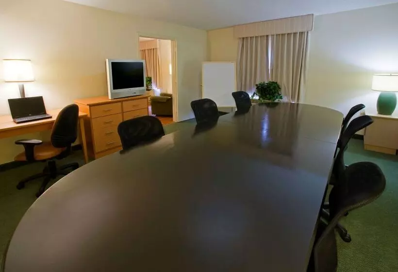 Отель Extended Stay America Suites Dallas Plano Parkway Med Center