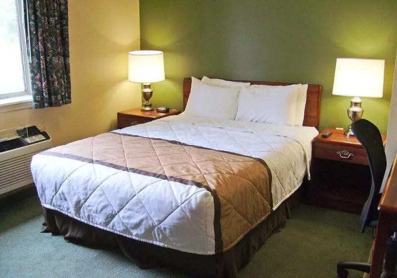 בית מלון כפרי Extended Stay America Suites  Tulsa  Midtown