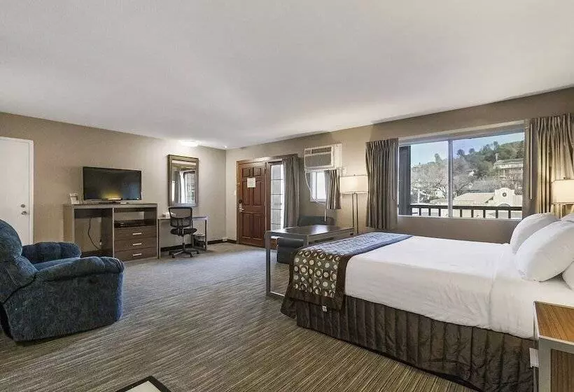 هتل Heritage Inn Yosemite/sonora