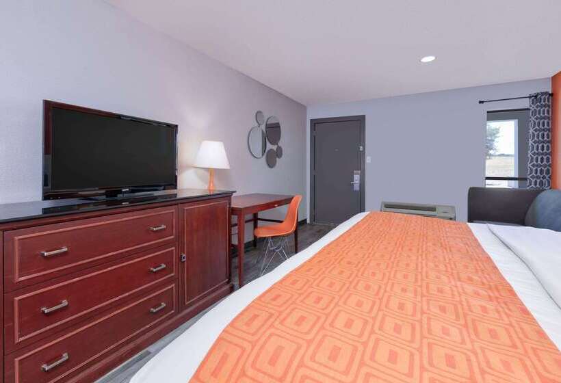 فندق Howard Johnson By Wyndham San Marcos