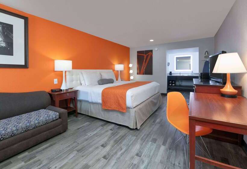 فندق Howard Johnson By Wyndham San Marcos