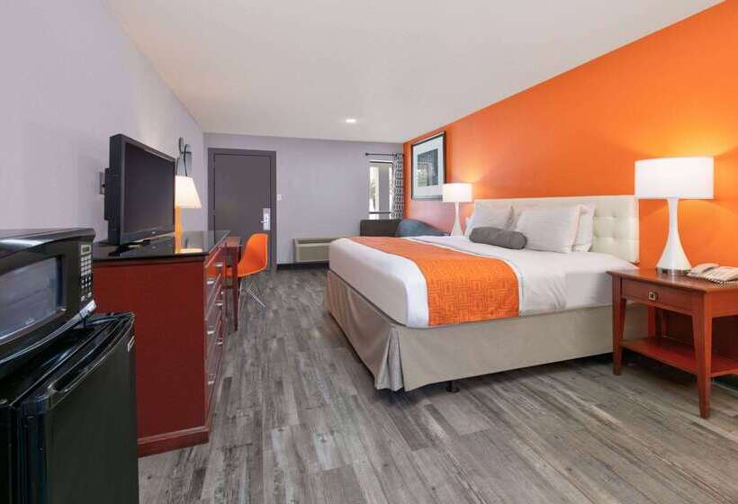 فندق Howard Johnson By Wyndham San Marcos