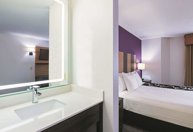 酒店 La Quinta Inn & Suites By Wyndham Minneapolis Northwest